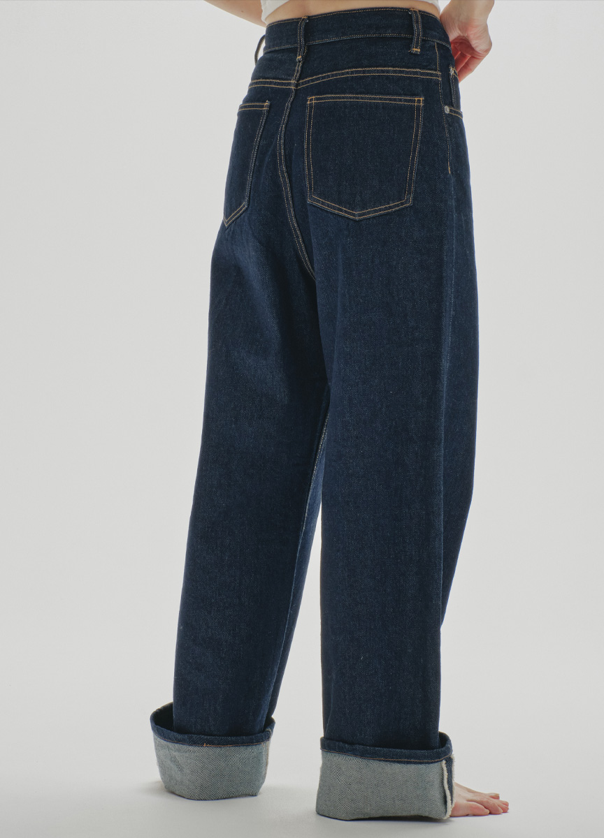 Cary's Denim 直筒牛仔褲